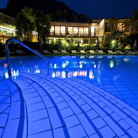 Park Hotel Imperial Limone sul Garda Exterior foto